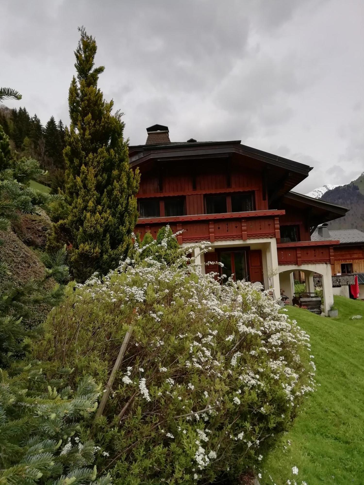 Chambres En Chalet Petit Dejeuner Inclus La Cote d'Arbroz ภายนอก รูปภาพ